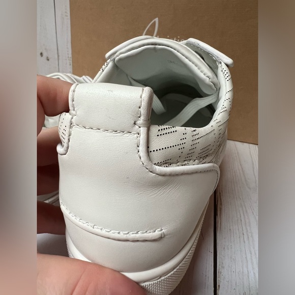 Christian Louboutin Rantulow Orlato CL Monogram Leather Sneaker White Sz 39 / 6 - Picture 11 of 14